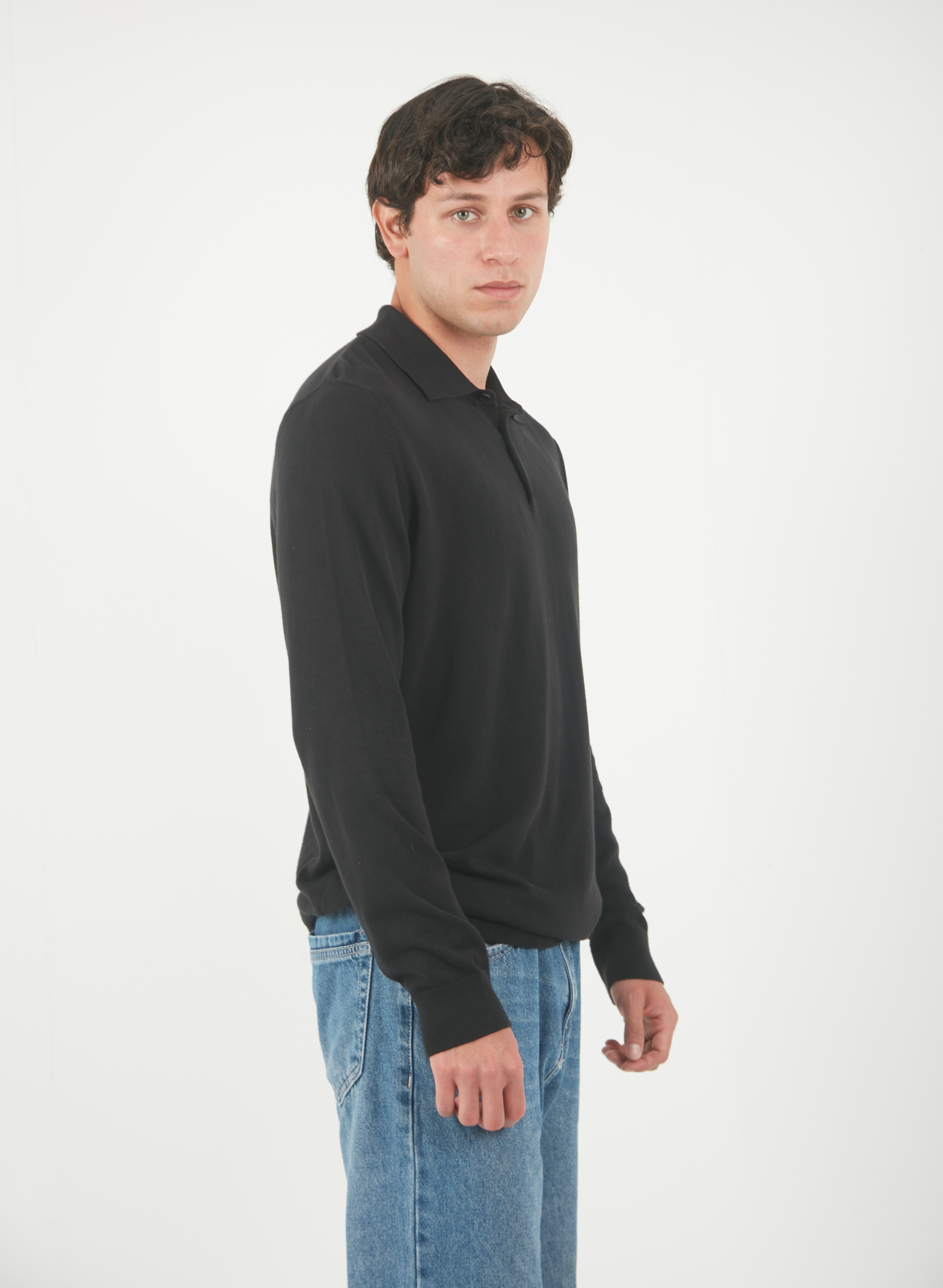 Chompa Camisera Negra